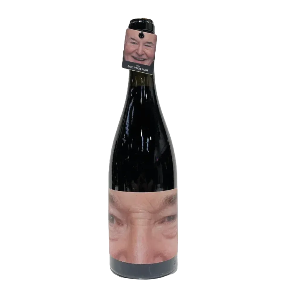Renegade Gary Pinot Noir 2021 75cl